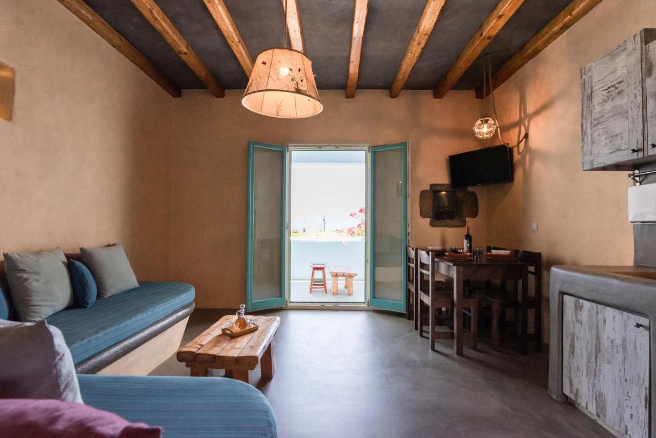 Pangaia Seaside ηotel Adults Only